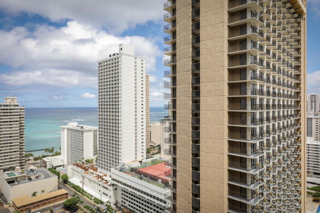 Aparthotel Aston At The Waikiki Banyan Honolulu Exterior foto
