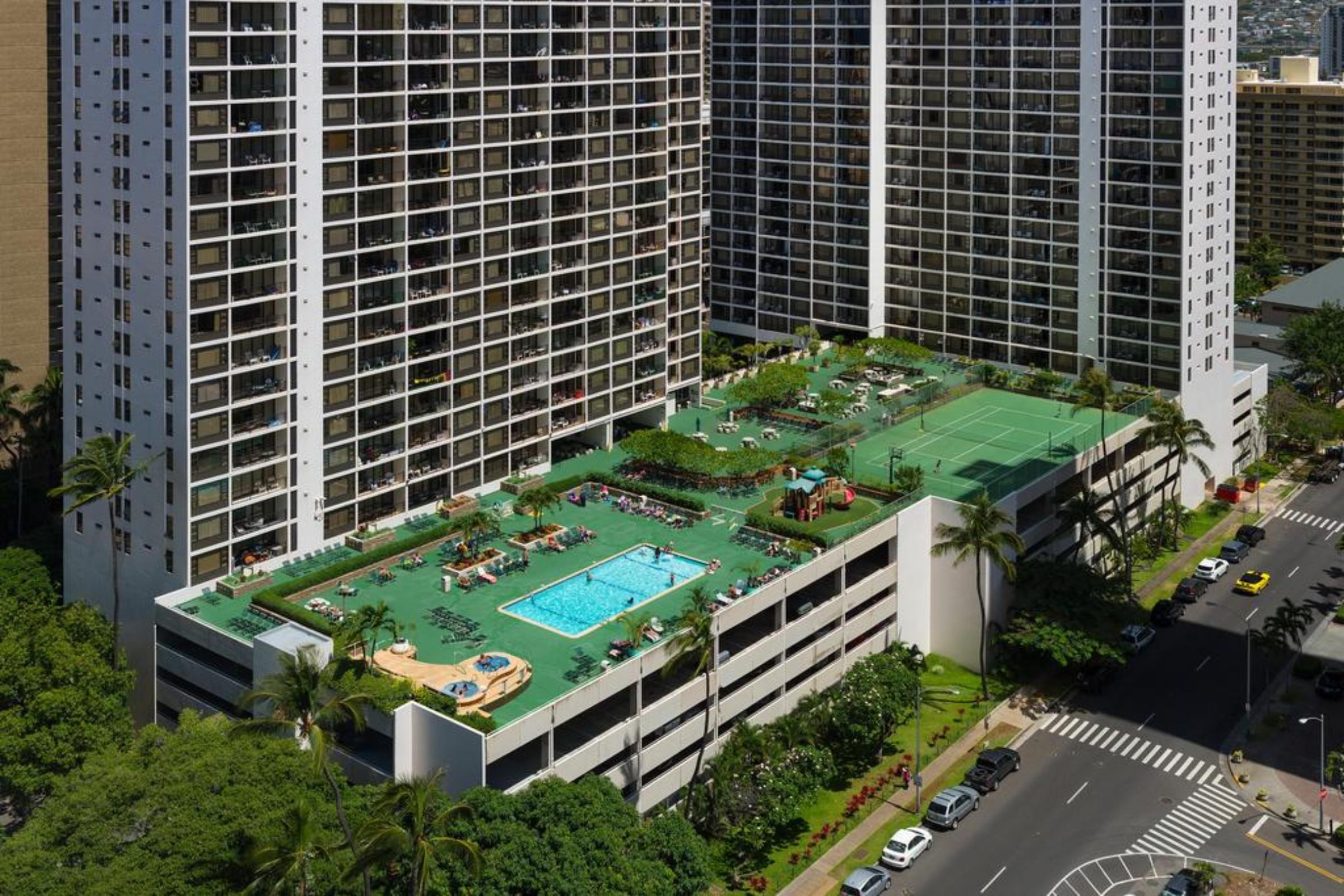 Aparthotel Aston At The Waikiki Banyan Honolulu Exterior foto
